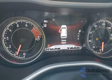 2016 Jeep Cherokee Trailhawk z USA, uszkodzony, nr VIN 1C4PJMBS4GW243691